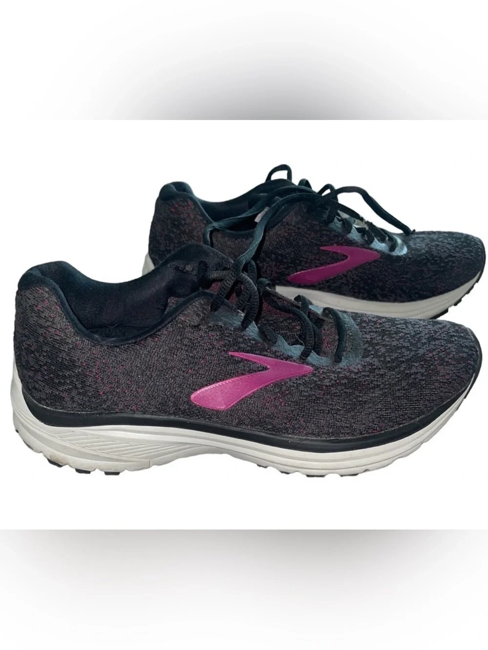 Brooks Anthem 2 Women’s Size 10 B Gray Pink Running Shoes Sneakers 120293